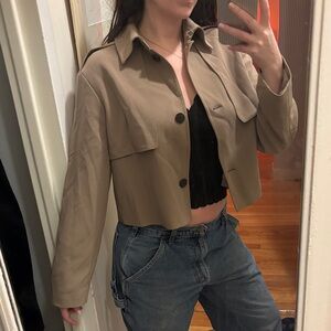 Theory Tan cropped trench - sample